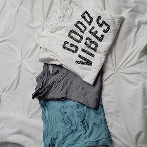 Bundle of 3 Large Tshirts Old Navy